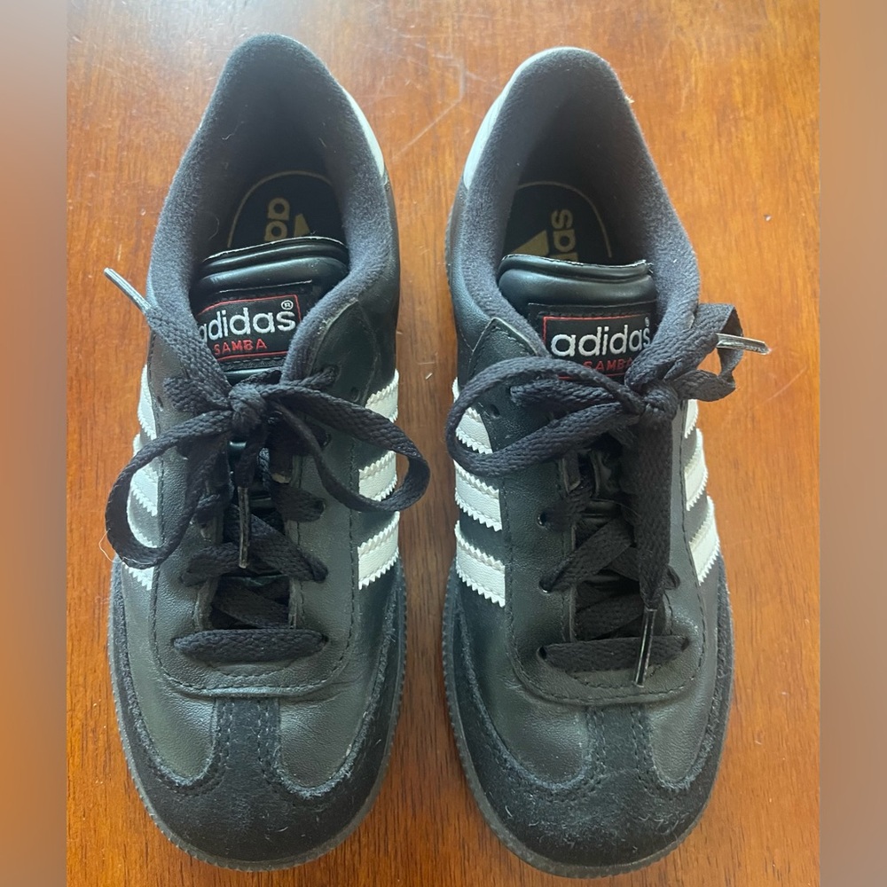 VGUC Adidas Kid’s Black and White Samba Sneakers Sz 13.5